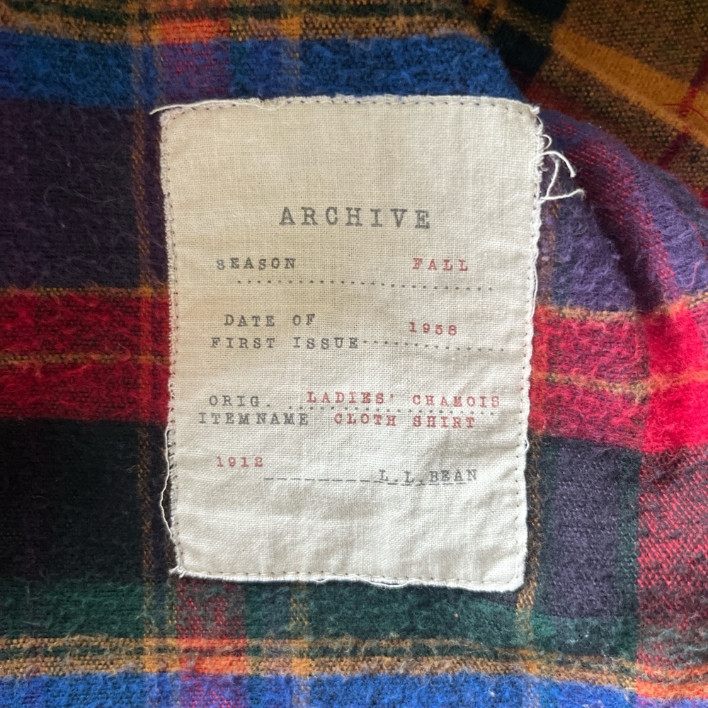 L.L. Bean Signature 100% cotton multicolored  plaid flannel tunic sz Small - Picture 5 of 5